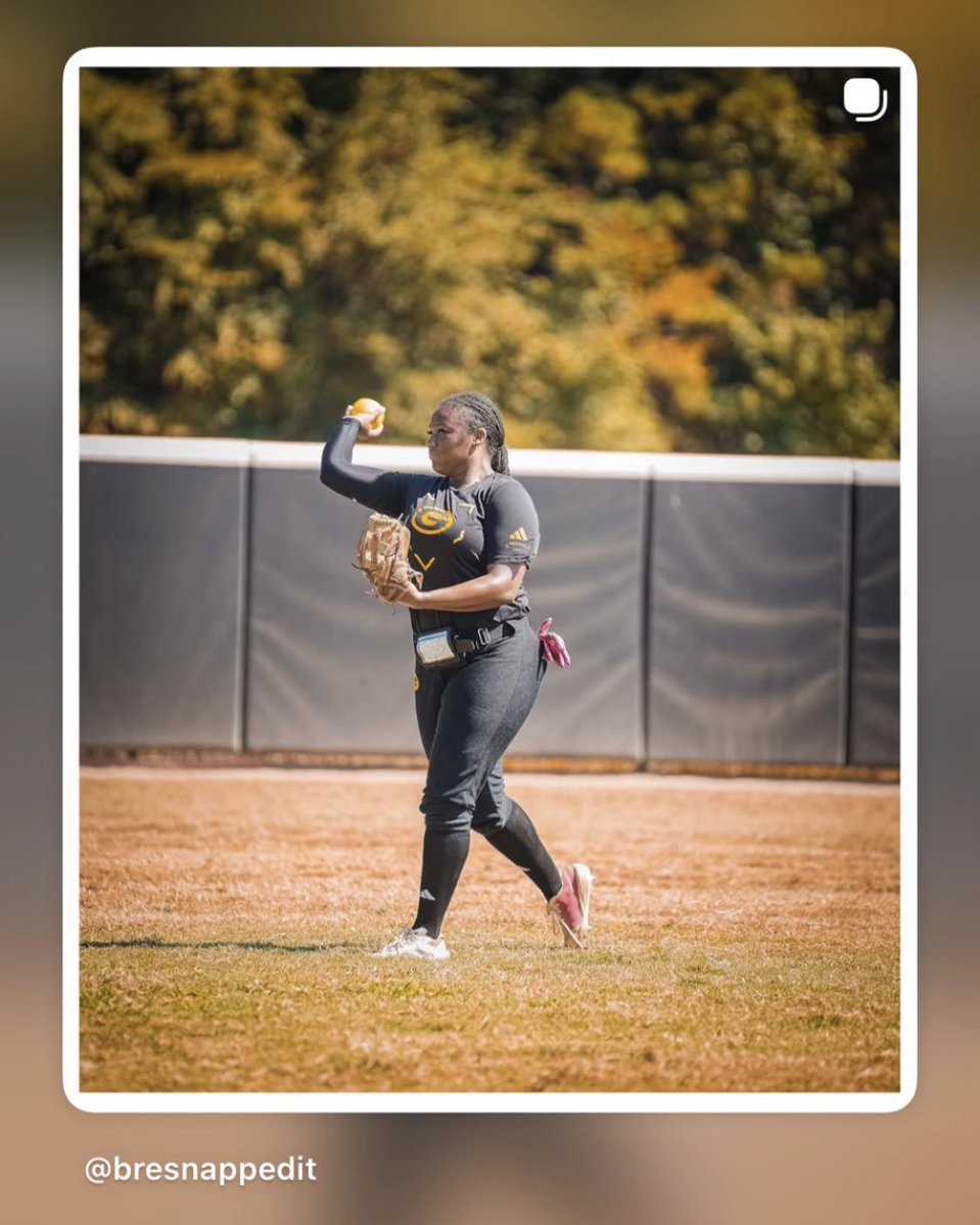 parispinkston09's tweet photo. Team Scrimmage  9/18/26
Photo Credit IG @bresnappedit https://t.co/hlM9HuHwaG
