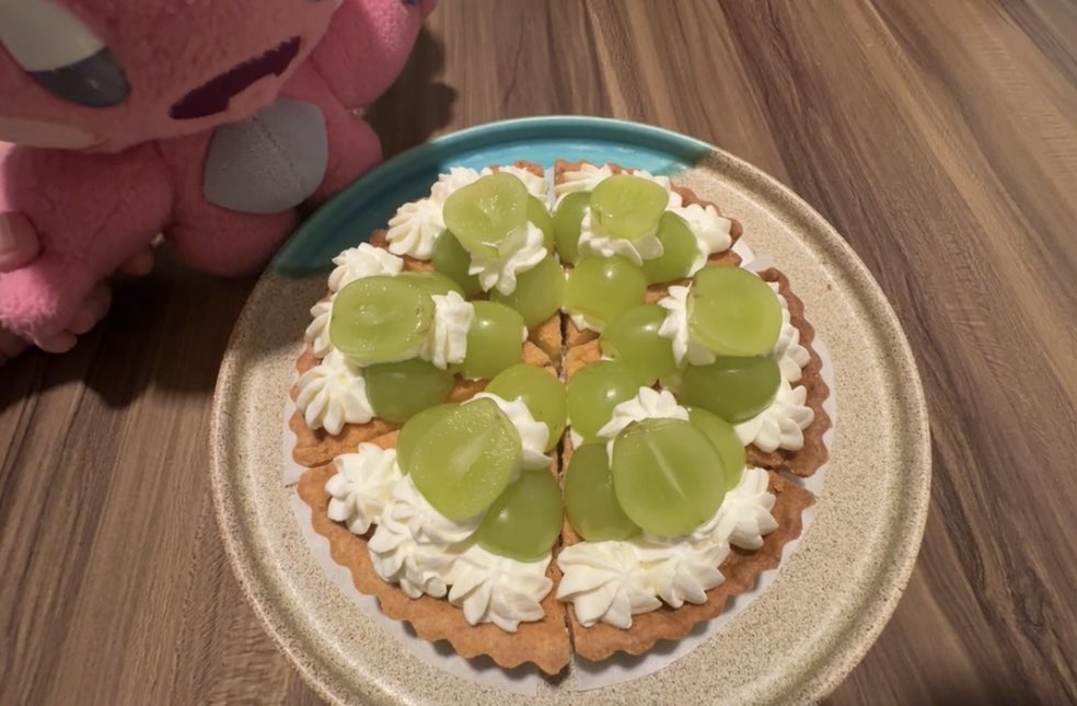 k___toxic's tweet photo. 私が焼いた激うまタルトでも見てもらいますか🥧 https://t.co/rwwnFUTGrH