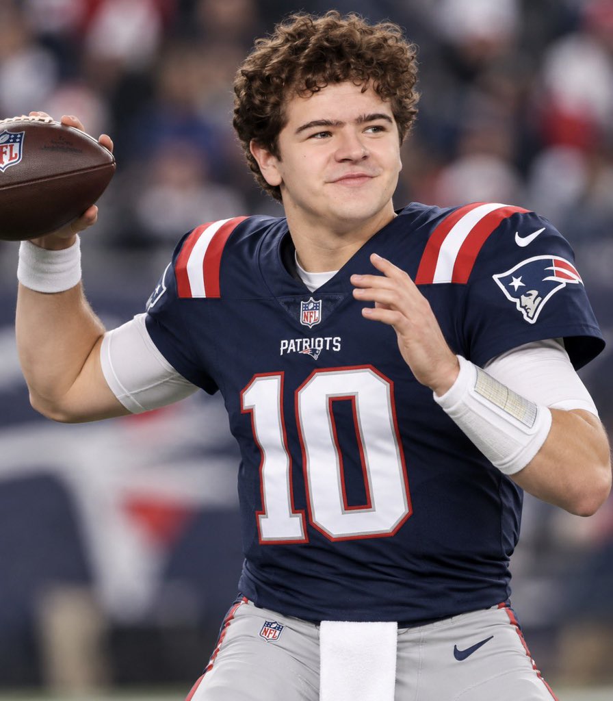 Cover3Fantasy's tweet photo. Drake Maye when we start him in fantasy: https://t.co/27gkx9ON0P