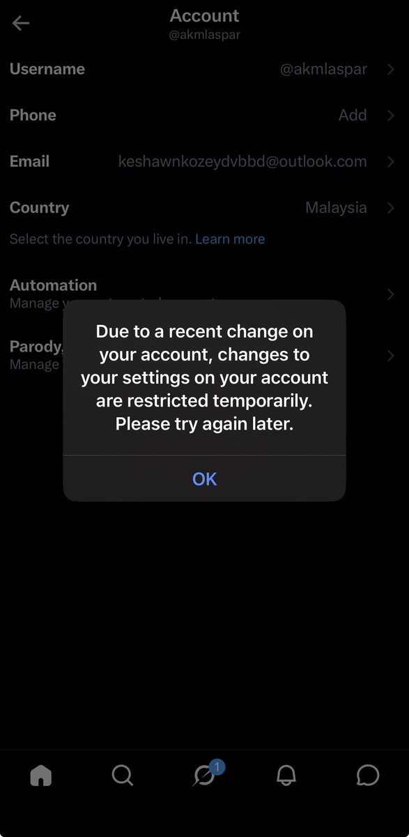 xakmalaspar's tweet photo. Someone changed my email. So bye bye my account 💀. PS: hina sia ditukar dgn email outlook, kalau gmail tu bermaruah lagi https://t.co/eqS3kZD5p0