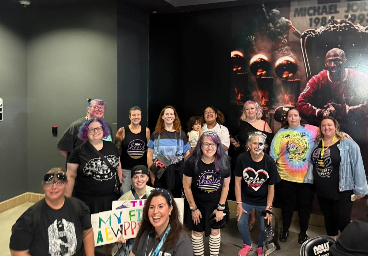 Marbrar2012's tweet photo. Yesterday I went to my first ppv. I went to aew all out.I have a group of friends from the midwest that made it possible for me t go to ppv. It was amazing first experience ty @AEW @TonyKhan https://t.co/ueoouVEtjt