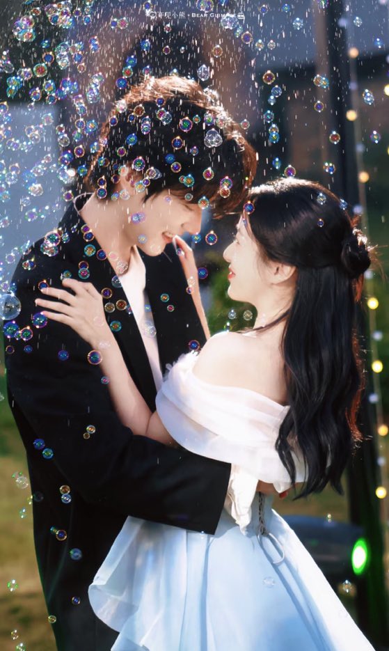 untamedyouths's tweet photo. wanxiao were so beautiful 😭😭 https://t.co/UDj0OquwkD