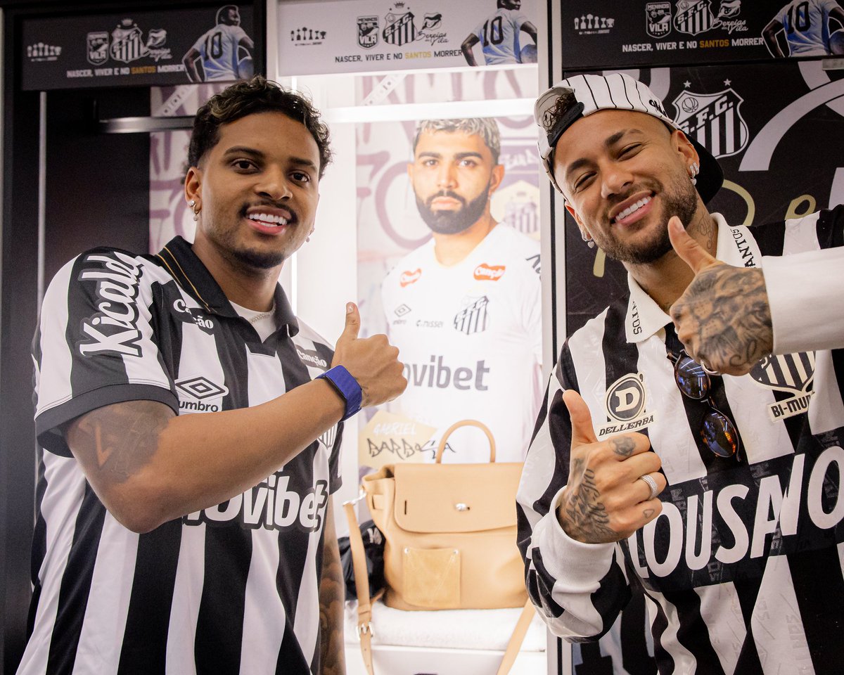 tntpeixao123's tweet photo. 🚨 RODRYGO PODE SER EMPRESTADO AO SANTOS EM 2027!

O nome do atacante é discutido para um possível empréstimo, com influência de Neymar e sua equipe no planejamento.

A negociação dependeria da classificação do Santos para a Libertadores. 

🗞 @fgnoronha 
📷 @SantosFC https://t.co/Oa3fdumbGs