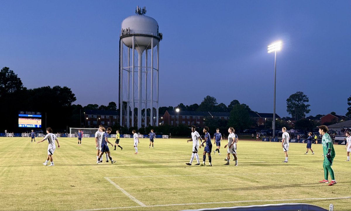 CoachHalWilson's tweet photo. Another great day in Eagle Nation. Caught the women’s basketball clinic and then men’s soccer match. 
#HailSouthern
#GATA https://t.co/yV4HI0mQza