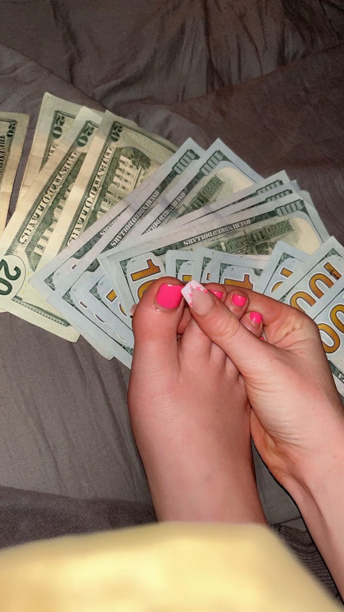 JazzyCreatris's tweet photo. #cutefeet https://t.co/OnqWux2MsZ
