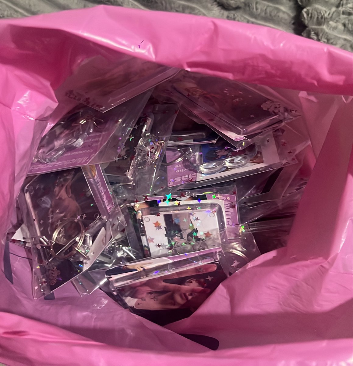 soofiqz's tweet photo. en una noche termine los freebies mamita querida eso es dedicación https://t.co/vEqTMf5emv