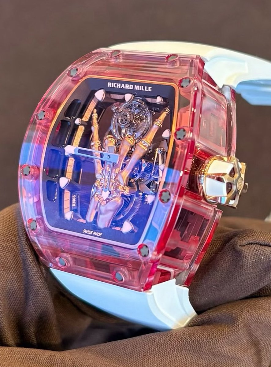 richardmilleday's tweet photo. Richard Mille RM066 sapphire https://t.co/TIA7JYsXb5
