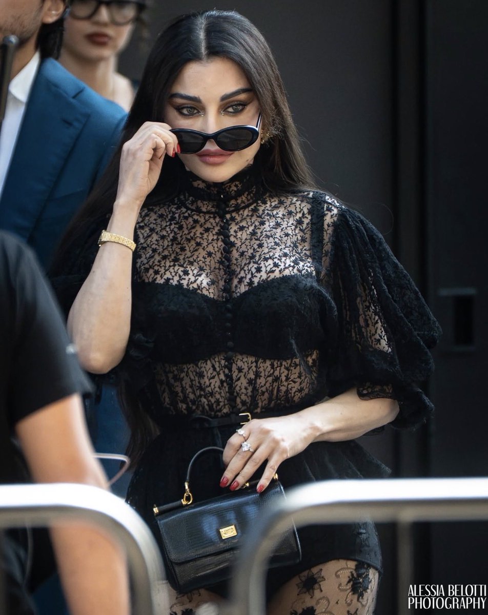 MarkWehbe_1's tweet photo. 🖤😍
#هيفاء_وهبي @HaifaWehbe https://t.co/YLSfPdl49d