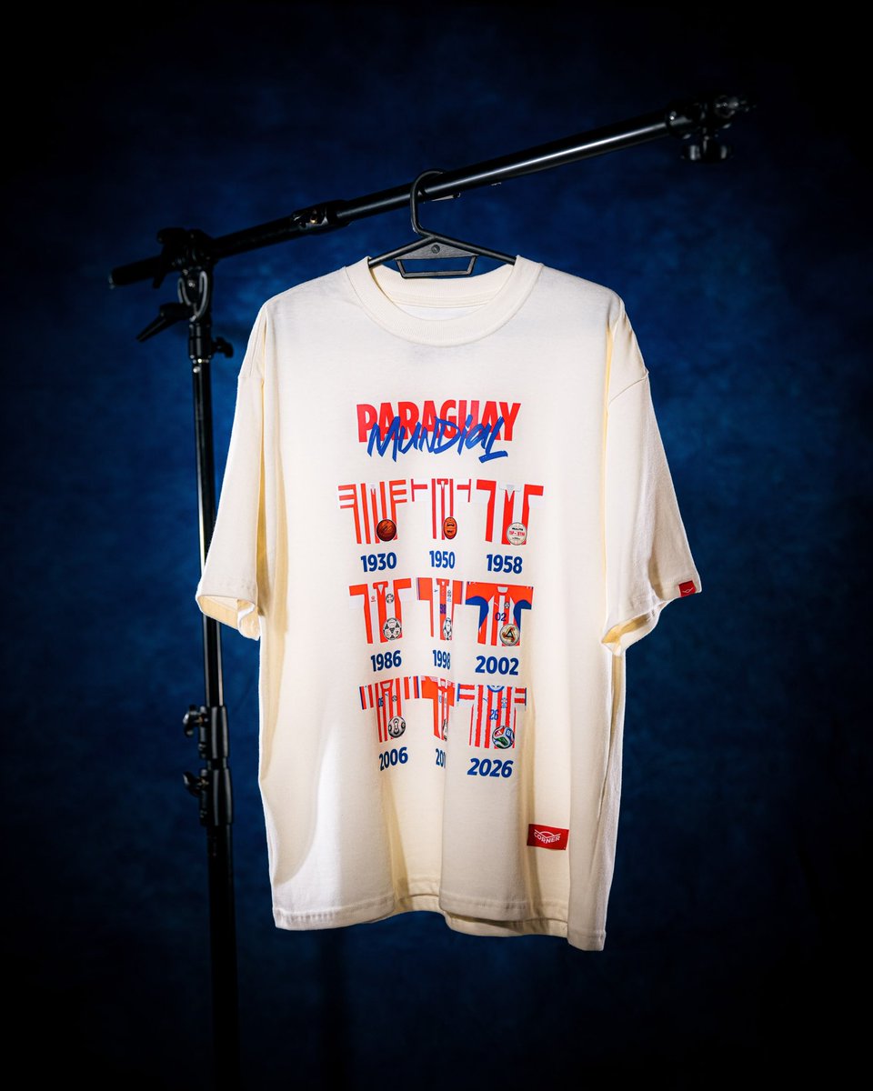 SantiRavidlasPy's tweet photo. 🇵🇾🤩 ¡GANÓ PARAGUAY y HAKURE REGALAMOS con CÓRNER Py una REMERA👕 de la GRAN 7! Yo tengo la mía y es TOP! 🔝💯

✅ Seguime, da RT y estás participando. Síganle a CÓRNER en IG🤩: https://t.co/giBa53s4Rx y vean TODO lo que tienen.

🔜Se va en la previa del amistoso vs. Colombia 🇨🇴 https://t.co/oIYYGCorSj