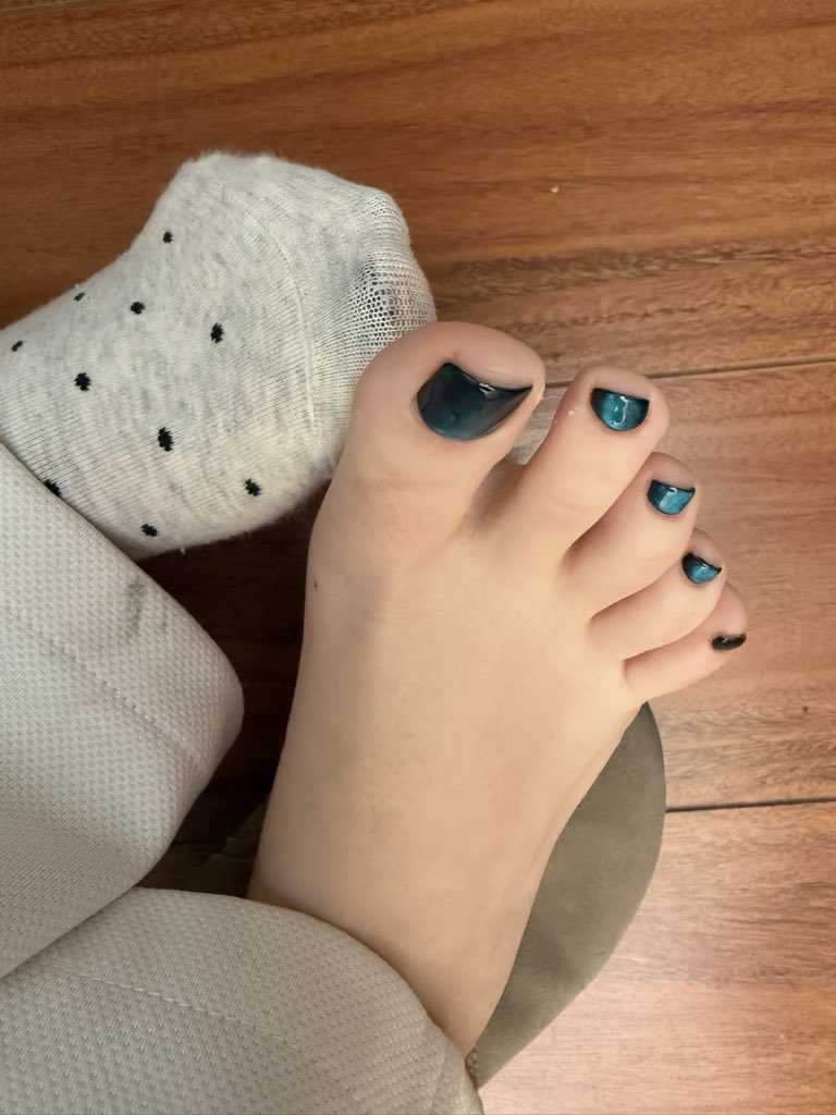 Trkprnp's tweet photo. Aktif
Pasif
Ensest
Ayak
Çorap
Fetiş
#nylonfetısh 
#ayakfetişi 
#çorap
#ensest 
#pasif 
#nylonjapan
#footfetısh 
Dm açık 😘 yazın konuşalım 
Ku du ralım 💋💋😘 fotoğraf takası isteyen ayak severlerde gelebilir💋😘 https://t.co/7o4WZTmeB7