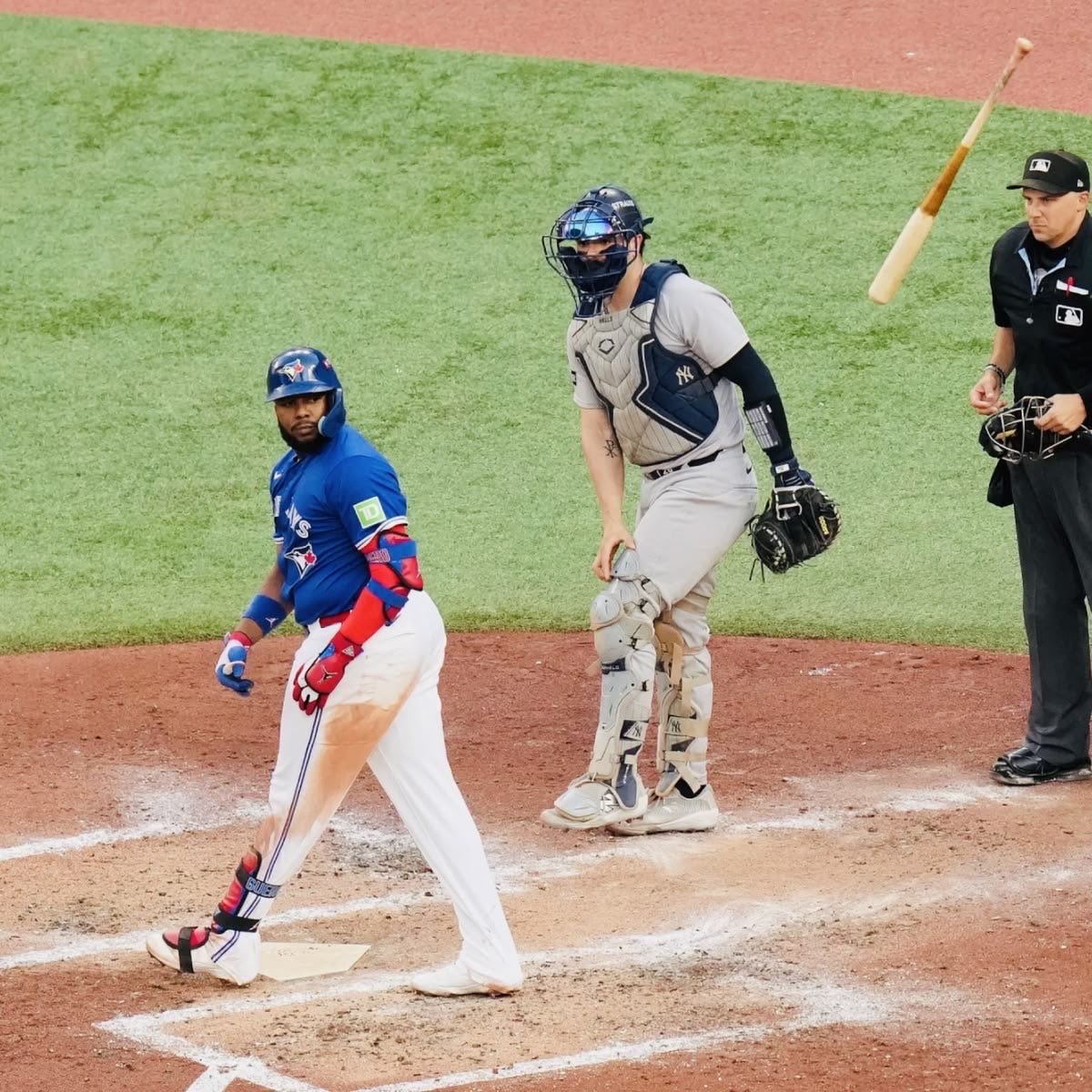BlueJayDefender's tweet photo. @BlueJays @quicklikelando @Sportsnet @baseballcanada Disappointing season, bits and pieces to be excited for next year. Let’s spend filthy this offseason and get ready to brutally crush everyone next year. Let’s fucking roll🤷 https://t.co/dCstuM657O