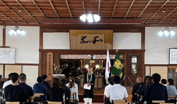 koyasan_hs's tweet photo. こんにちは☀高野山高校です！
土日は体験入学・入寮が開催されました😉
お越しの皆さま、ご参加頂きありがとうございました🙇
女子ハンドボール部では夜練習にも参加頂き、寮生活では部活動にどっぷり専念できることも体験頂いています😆 https://t.co/gbl2O8q9DH