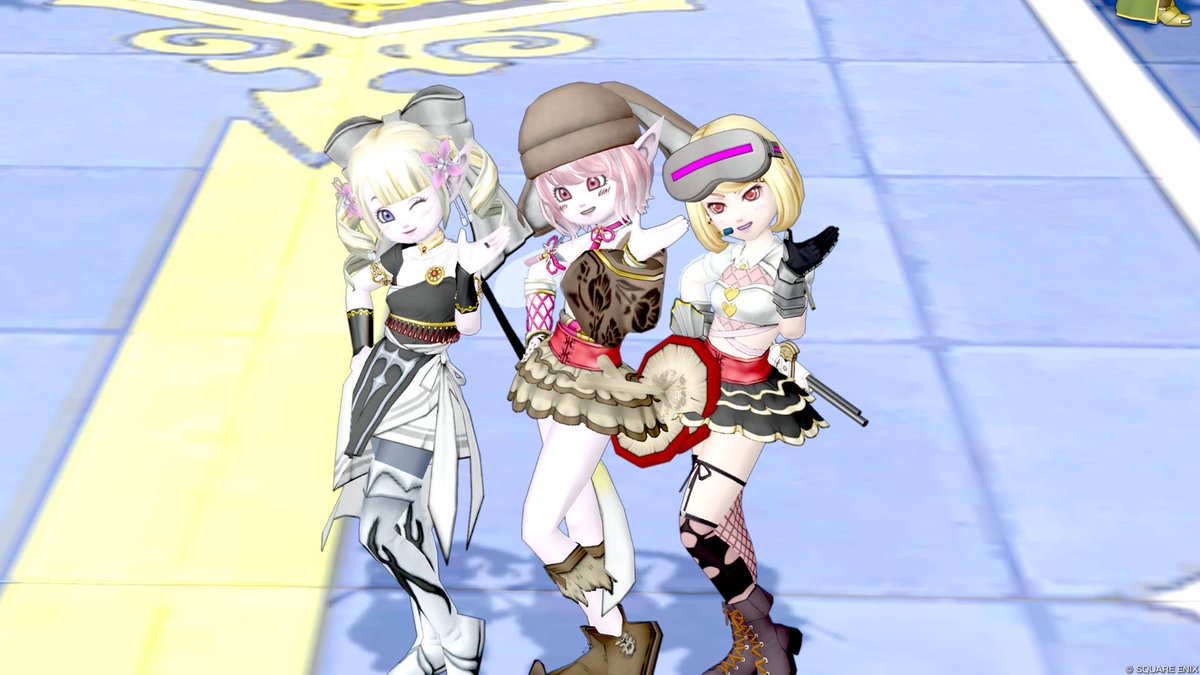 hanon_dq10's tweet photo. おはようございます♫

先日はまれいちゃんに誘ってもらって #職コレDQX に遊びに行ってきたよ☆

あたしはバトルマスター♫

眠過ぎで途中でパタンと寝ちゃった💦

とっても楽しかったです！
ありがとうござました🙌 https://t.co/MWrjpbFUew