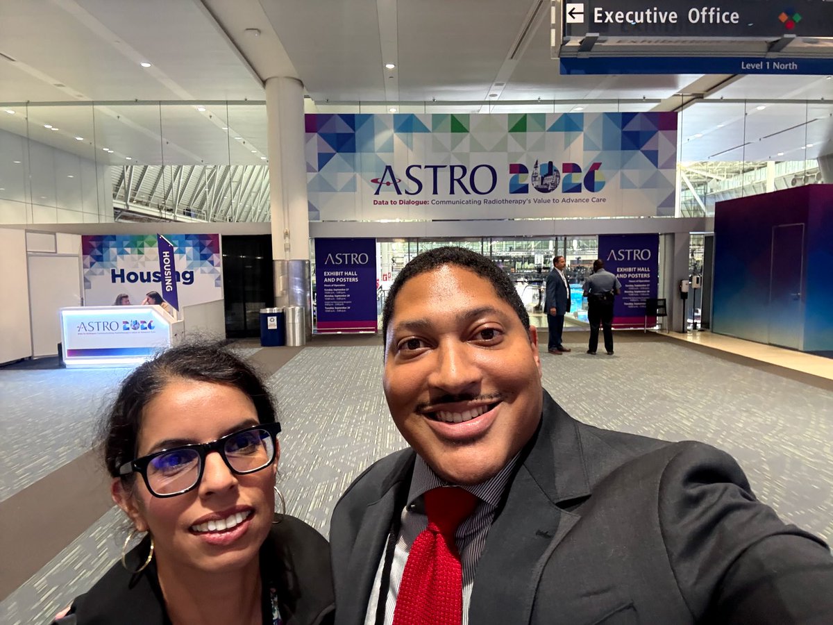 RadoncUk's tweet photo. A happy ASTRO reunion for program alum Dr. James Knight (now starting his faculty career) and mentor Dr. Kaushal! #ASTRO26 @Deniskafab https://t.co/KvRdZLCuFD
