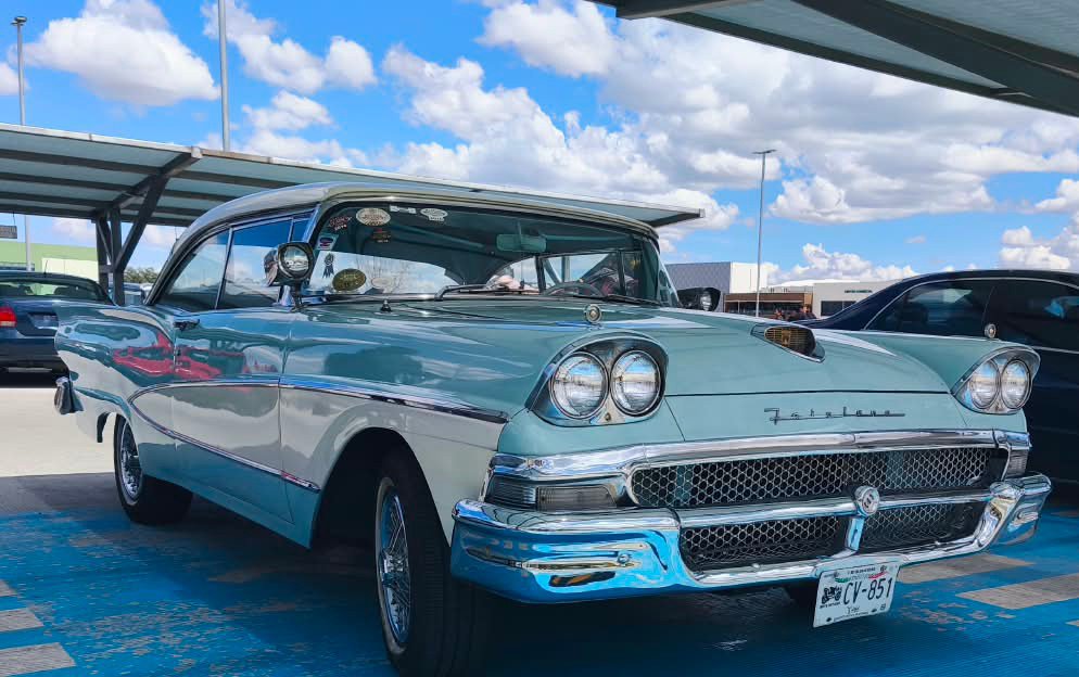 lixasonrie's tweet photo. #fairlane https://t.co/q8pOiv70FL