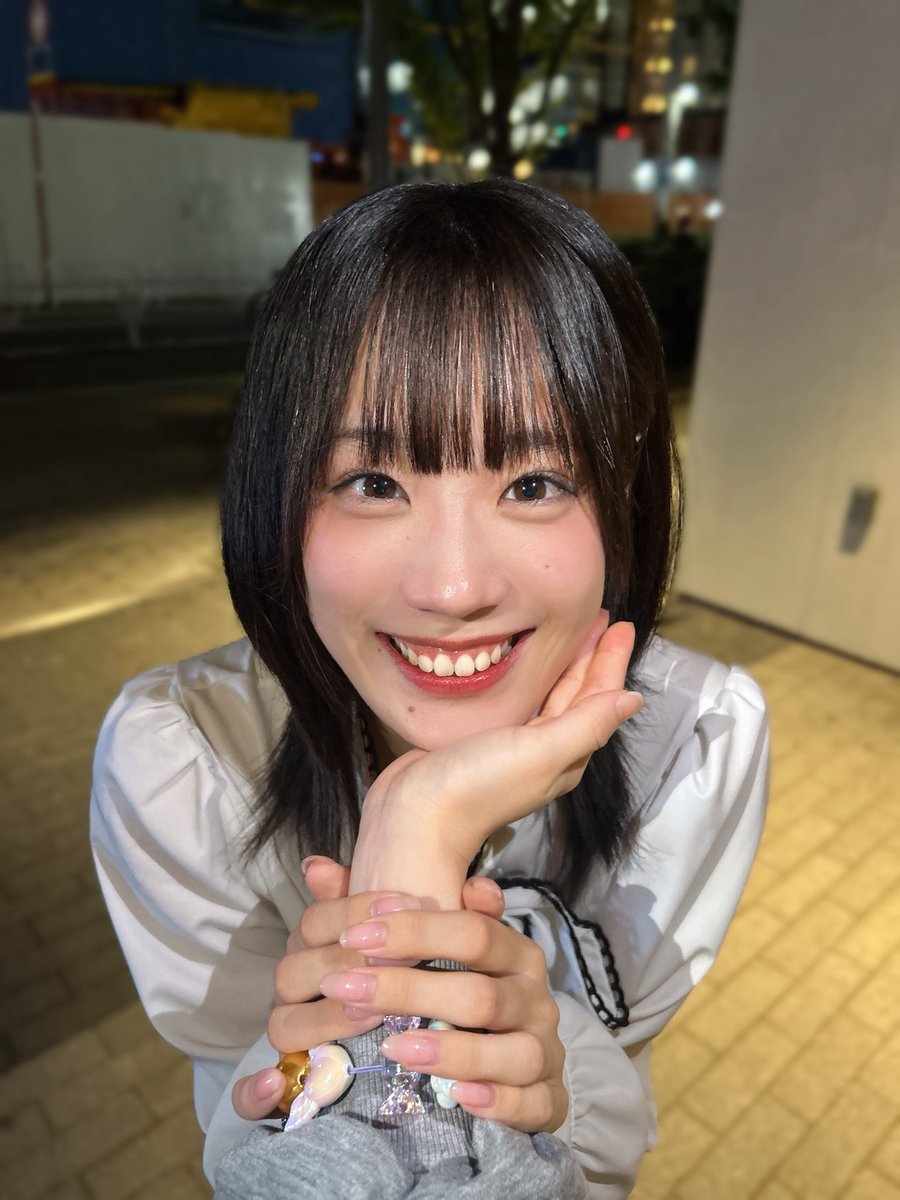 HIINA_LiVS's tweet photo. おはよー！ https://t.co/wyhAXzFZPw