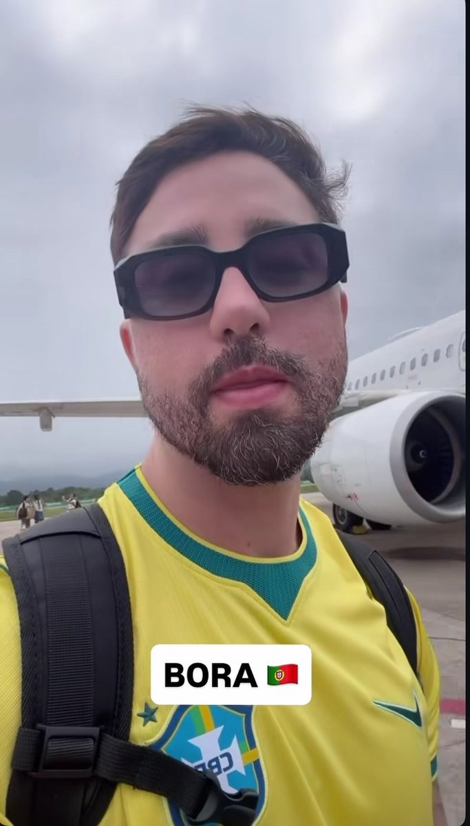 bubru30's tweet photo. Finalmente o Brasil conseguindo se vingar de Portugal pela colonização https://t.co/sPSO3b6lAi