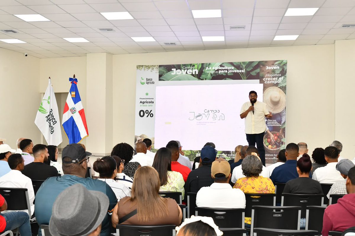 bagricolaRD's tweet photo. 🌱 ¡Campo Joven supera los RD$200 millones a tasa cero y respalda más de 400 proyectos agropecuarios!

En coordinación con @JuventudRD, entregamos cerca de RD$3 millones a jóvenes productores de Hato Mayor. Seguimos impulsando el relevo generacional. #CampoJoven https://t.co/zQjK9hOVNU