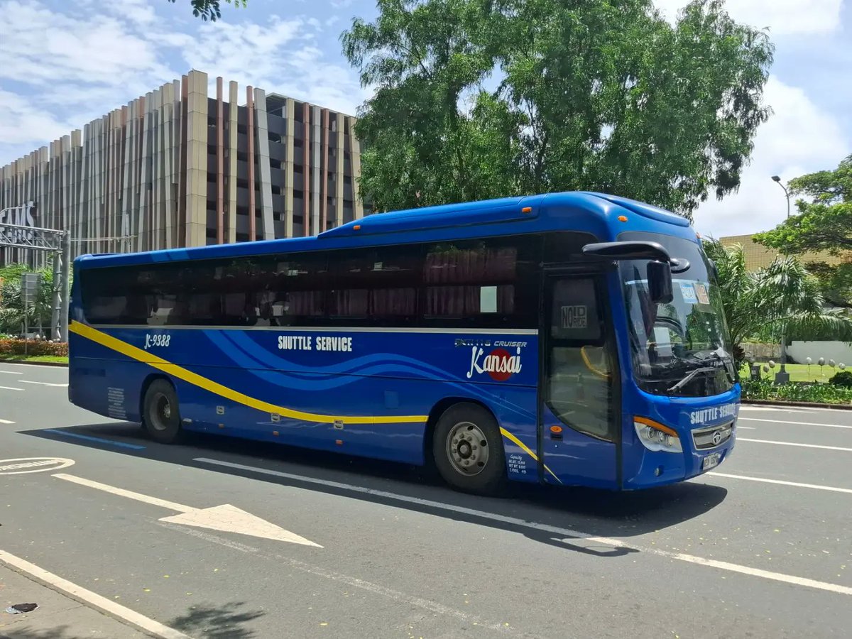 JarredFrutlwp's tweet photo. Kansai Shuttle Service K-9388 
Zyle Daewoo FX 115 Cruizer 
Shuttle bus 
Date taken: August 16, 2026 https://t.co/pyRkLomYdO