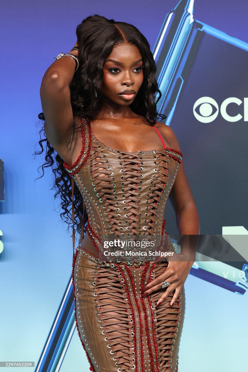 TYRISPRINT's tweet photo. DON’T GOTTA EDIT, CHECK THE GETTY https://t.co/v6kbLCl1r5