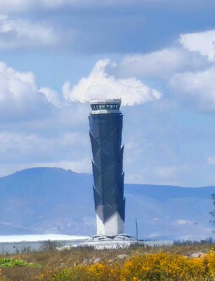 lixasonrie's tweet photo. #torre de control, aqui torre de control 😎 https://t.co/NxqmOgTbK9