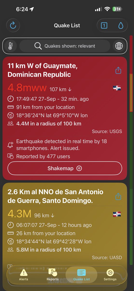 arrturoguzman's tweet photo. Esta App funciona en iOs, de hecho, fue la razón por la que salimos primero del edificio entero (nosotros en un cuarto piso) salimos primero que los de la primera.

Pros:
Puedes configurar alarmas, por ejemplo, de tantos km de distancia 5.0 avísame con una alerta.

Contras:
Es de pago.
Mientras más cerca del epicentro estés, más tarde reacciona, en esta ocasión, al ser tan cerca me sonó en el acto, pero por eso supe que era mayor a 4.5 (porque así la tengo configurada)