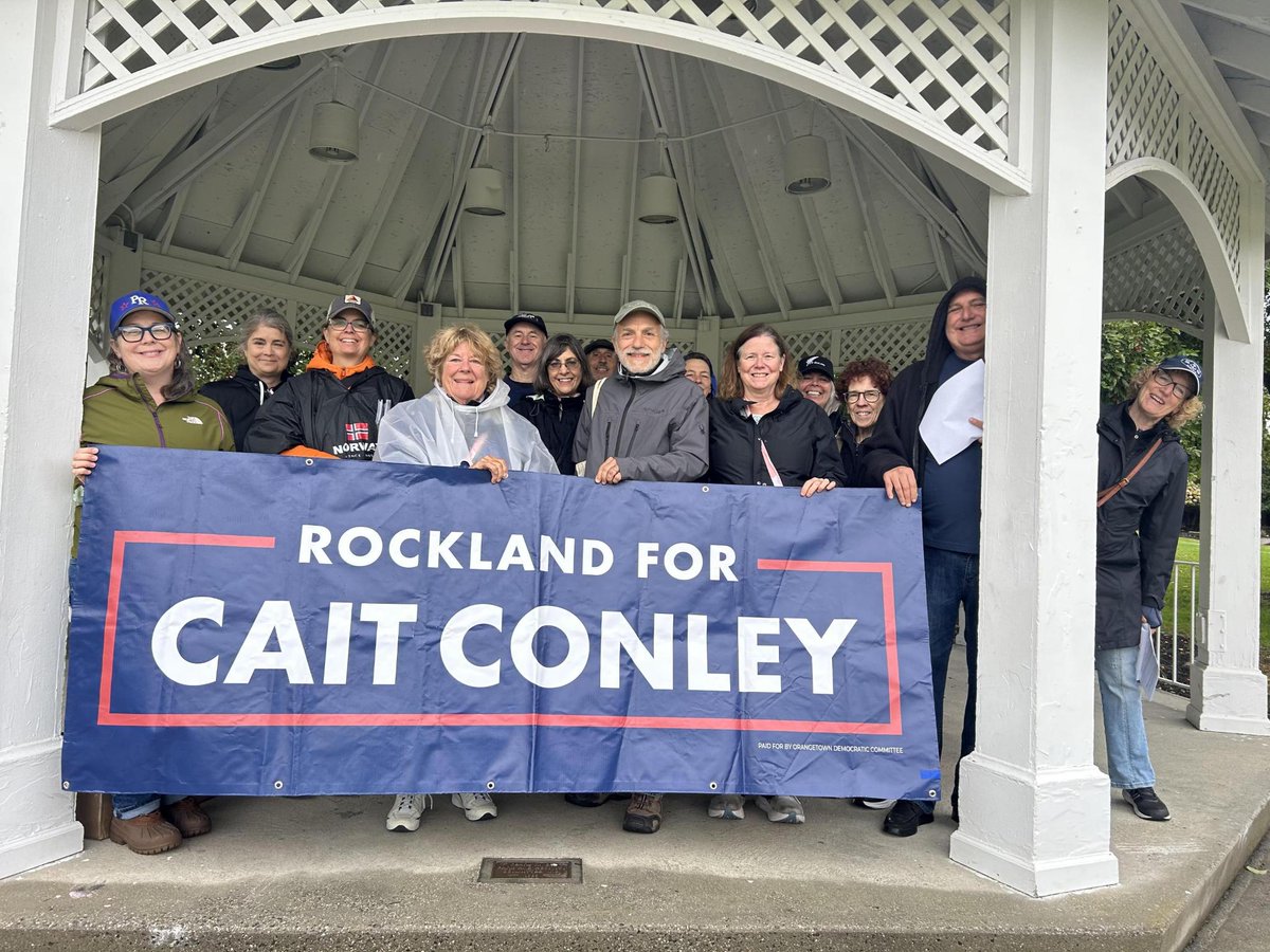 CaitforNewYork's tweet photo. Not even a nor’easter could stop #TeamCait this weekend! Grateful to all of the amazing volunteers who come out rain or shine to knock doors and reach voters across the district.

With your help, we’re going to bring this home in 37 days and create the more affordable future the Hudson Valley deserves.