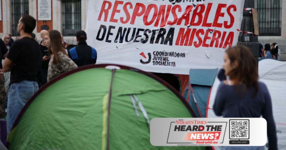 NST_Online's tweet photo. #NSTworld A protest camp here grew to include dozens of tents yesterday after the eviction of an 87-year-old woman from her lifelong home triggered outrage over gaps in tenant protections.
https://t.co/UEHhkgF3Ib
#HTN https://t.co/7lFNdOURts
