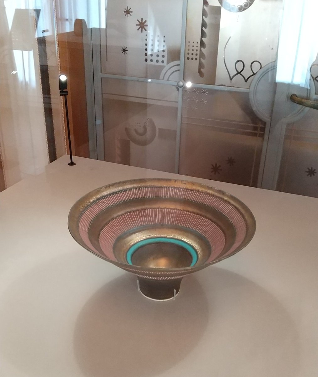fjk_69's tweet photo. 夏の思い出 その2
2026/8/20(木) 目黒
東京都庭園美術館
ルーシー·リー展 https://t.co/DbmBNlxHsm