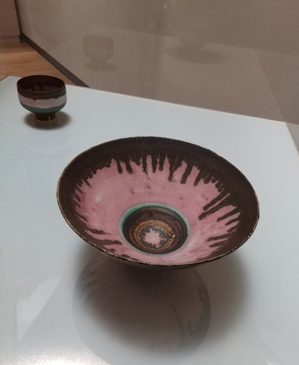 fjk_69's tweet photo. 夏の思い出 その2
2026/8/20(木) 目黒
東京都庭園美術館
ルーシー·リー展 https://t.co/DbmBNlxHsm