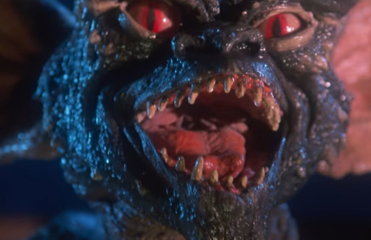 THE_Gremlins__'s tweet photo. "...EEEHEHEHEHEHEHE!"

The strange creature lunged at him, trying to bite down on his neck. https://t.co/lPmF8fDk4i