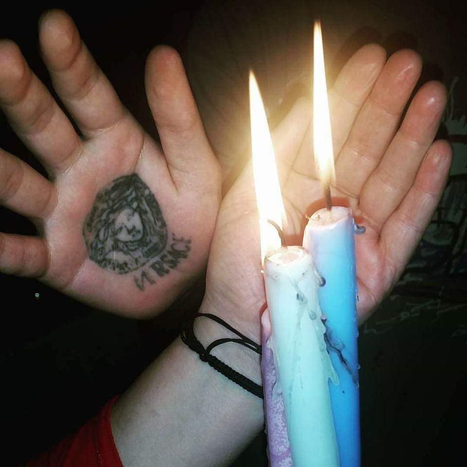 JuliWierzbdqdf's tweet photo. As we create light for others, we naturally illuminate our own path. https://t.co/arCDosuaVX