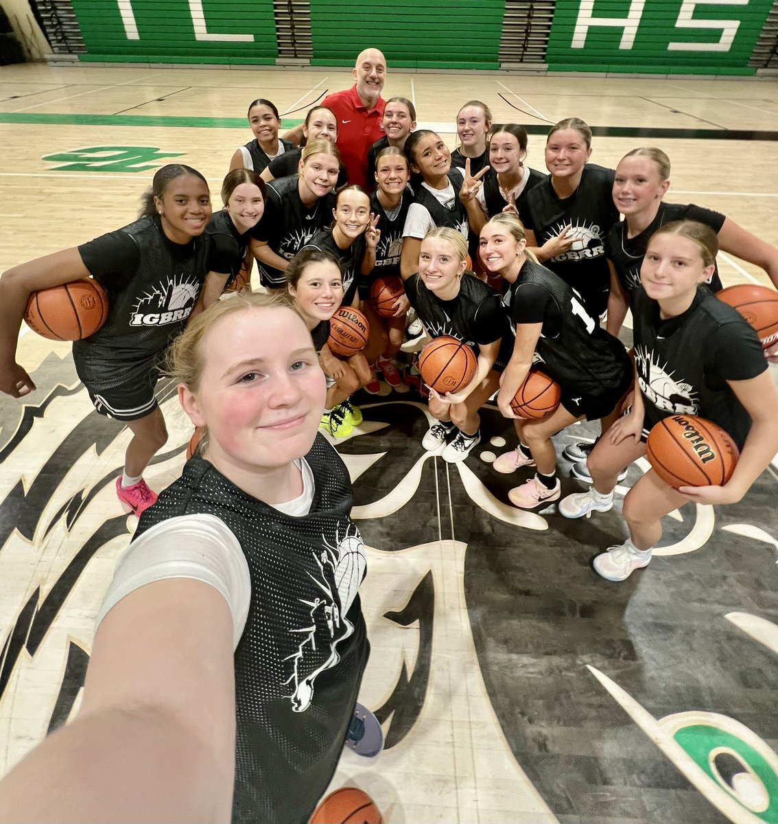 coachbgorman's tweet photo. #IGBRR All IN Showcase #PPC26
🤩 Some serious talent in the gym 🤩
Thank You so much @coachbeckett
for putting this great event on today! https://t.co/VRrkHc5Si3