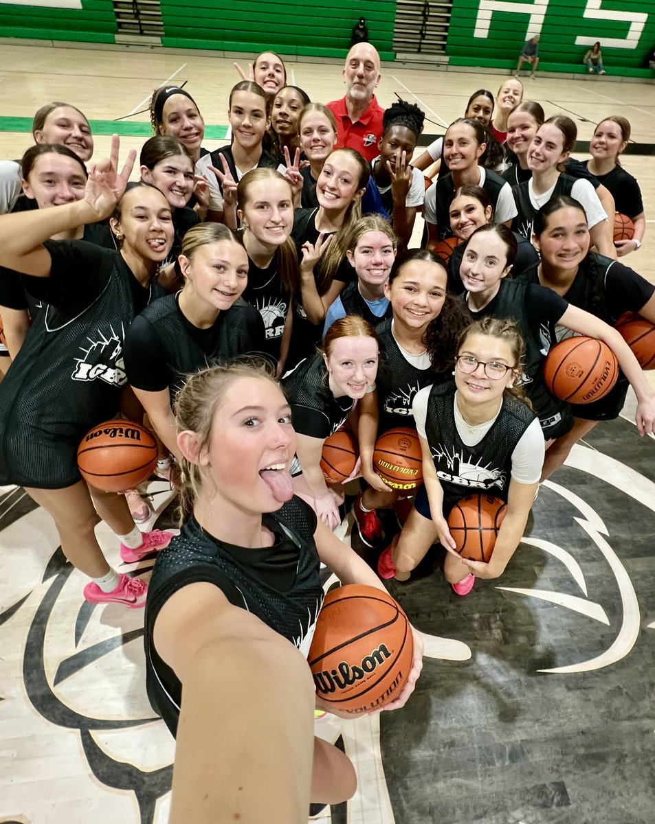 coachbgorman's tweet photo. #IGBRR All IN Showcase #PPC26
🤩 Some serious talent in the gym 🤩
Thank You so much @coachbeckett
for putting this great event on today! https://t.co/VRrkHc5Si3