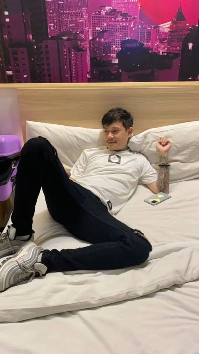 UjangSunda178's tweet photo. Tante kamu dimana🤣 https://t.co/3ZV6BYha7j