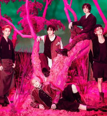 AboutMusicYT's tweet photo. TXT announces their comeback with Perfect Storm, out November 16th. https://t.co/DzkPmuQ6Si
