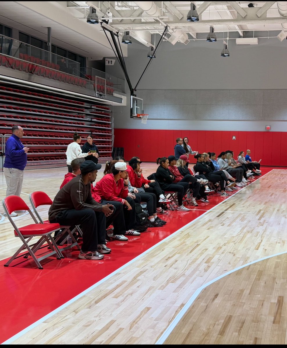 CoachKatie_K's tweet photo. So appreciative of the coaches who came out to support @Newmangbball this week! #Building https://t.co/as0e9suNJ2