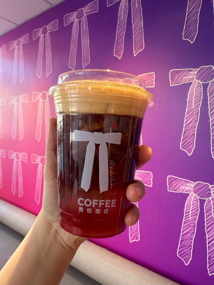 ShaunaYarwvm's tweet photo. Esta maana probé el nuevo café de especialidad en el barrio, su sabor cremoso y notas de cacao me sorprendieron Una experiencia que repetiré sin dudas!， https://t.co/YEf8EroQRF