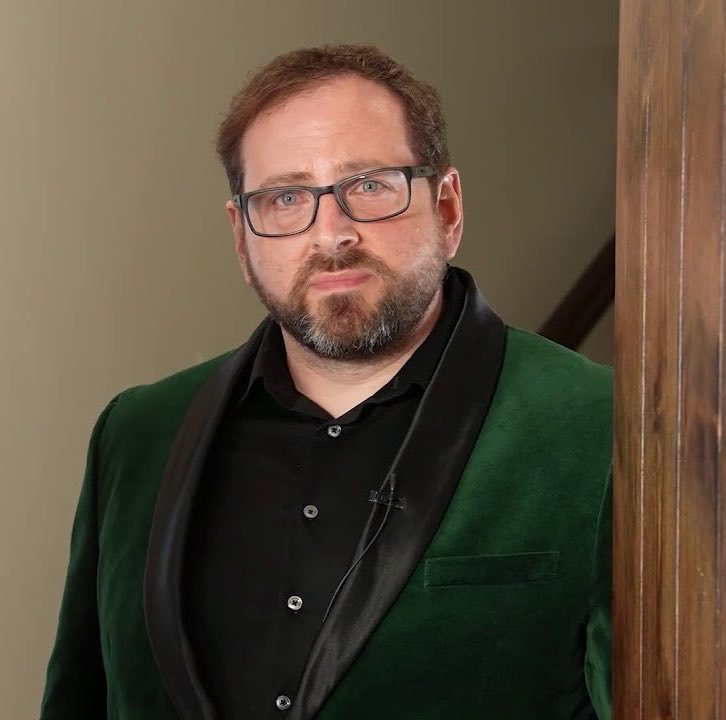 InfoFortniteES's tweet photo. Scott Cawthon reacciona a FNAF convirtiéndose en el tuit más lineado de la historia de Fortnite:

“¡Contento de que todo el mundo esté feliz!”

(DawkoLIVE) https://t.co/XwcAhl4601
