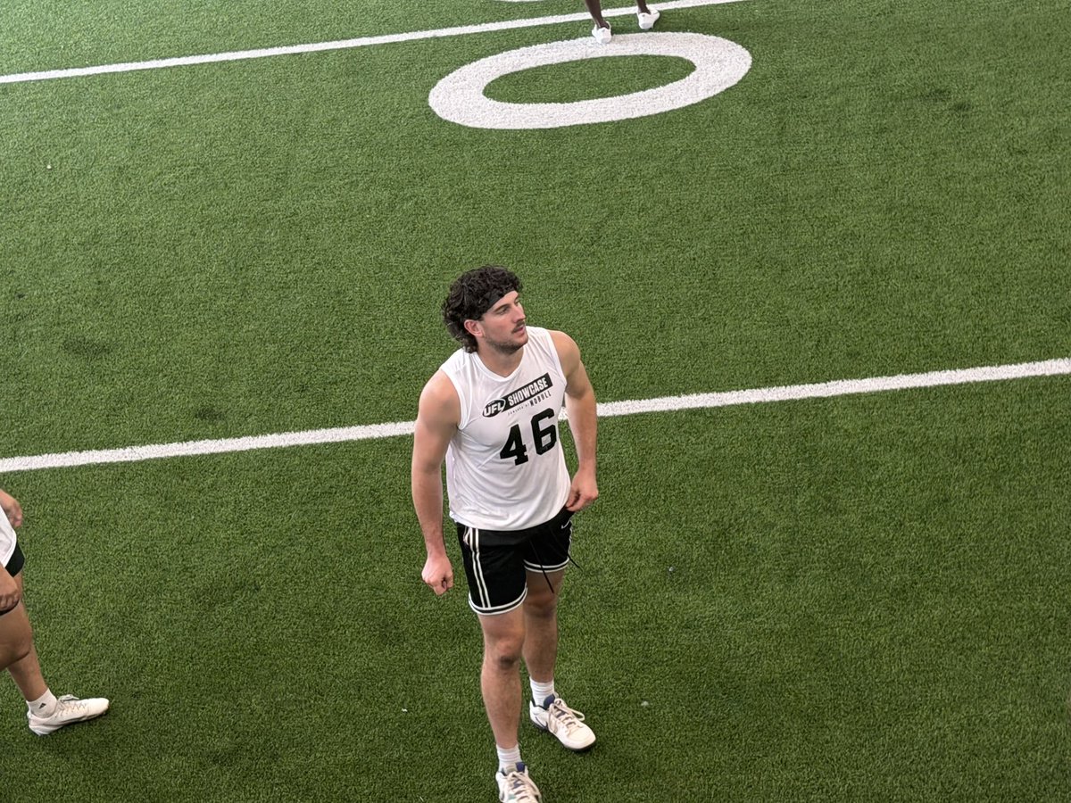 JustinAaronUH91's tweet photo. The MVP of the @IndoorFL Championship Game, QB @MaxMeylor participated in the @TheUFL Showcase in Houston, Texas today. Proud of him. @OffTheWallFB @WarhawkFootball @D3FBHuddle @ShadySportsNet @MWSeventySeven @Krishvyas9 https://t.co/WcxkVMjfOJ