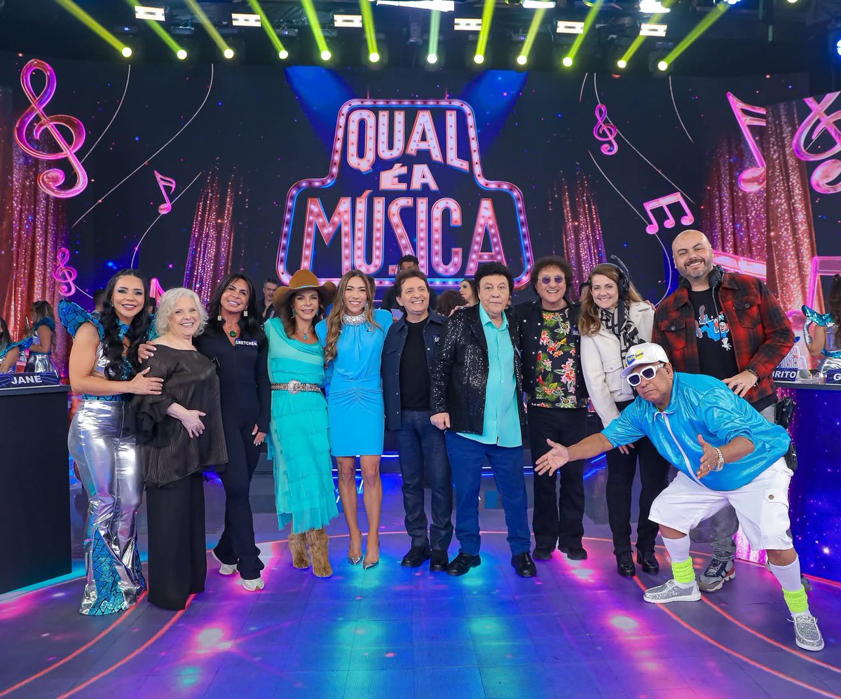 JeffersonCandid's tweet photo. Já já tem o Especial 50 anos de “Qual é a música”!! 😍

Domingo é dia de alegria. Domingo é dia de @pgmsilviosantos INÉDITO!!!! 😜
Esperamos vocês, às 19h, no SBT . 🎥🎬👊👊👊😉😜😍💙✨

Foto @ogabscardoso 

#Sbt #Pss #SilvioSantos #Pranks #CamerasEscondidas https://t.co/62CNn2LtmH