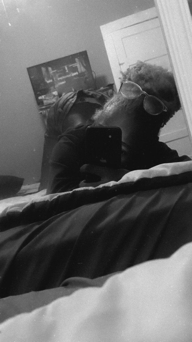 tyyzyfiii's tweet photo. add the snap ￼￼👻:wtchify https://t.co/aBFyNfm8pi