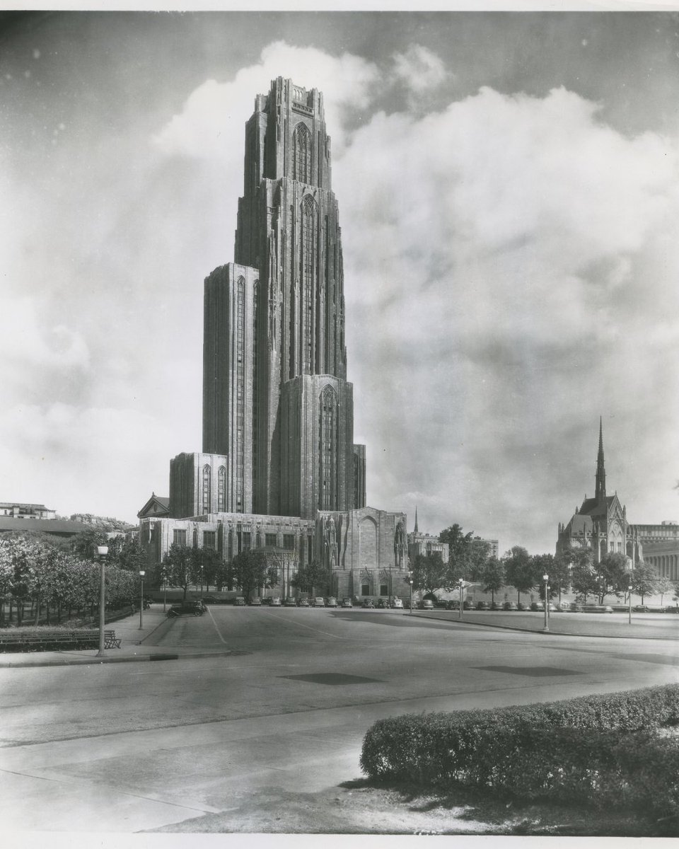 HistoryCenter's tweet photo. On this day 100 years ago, construction began on the Cathedral of Learning, a University of Pittsburgh landmark that has become one of the most recognizable buildings in the city. @PittTweet https://t.co/76XwgHdssp