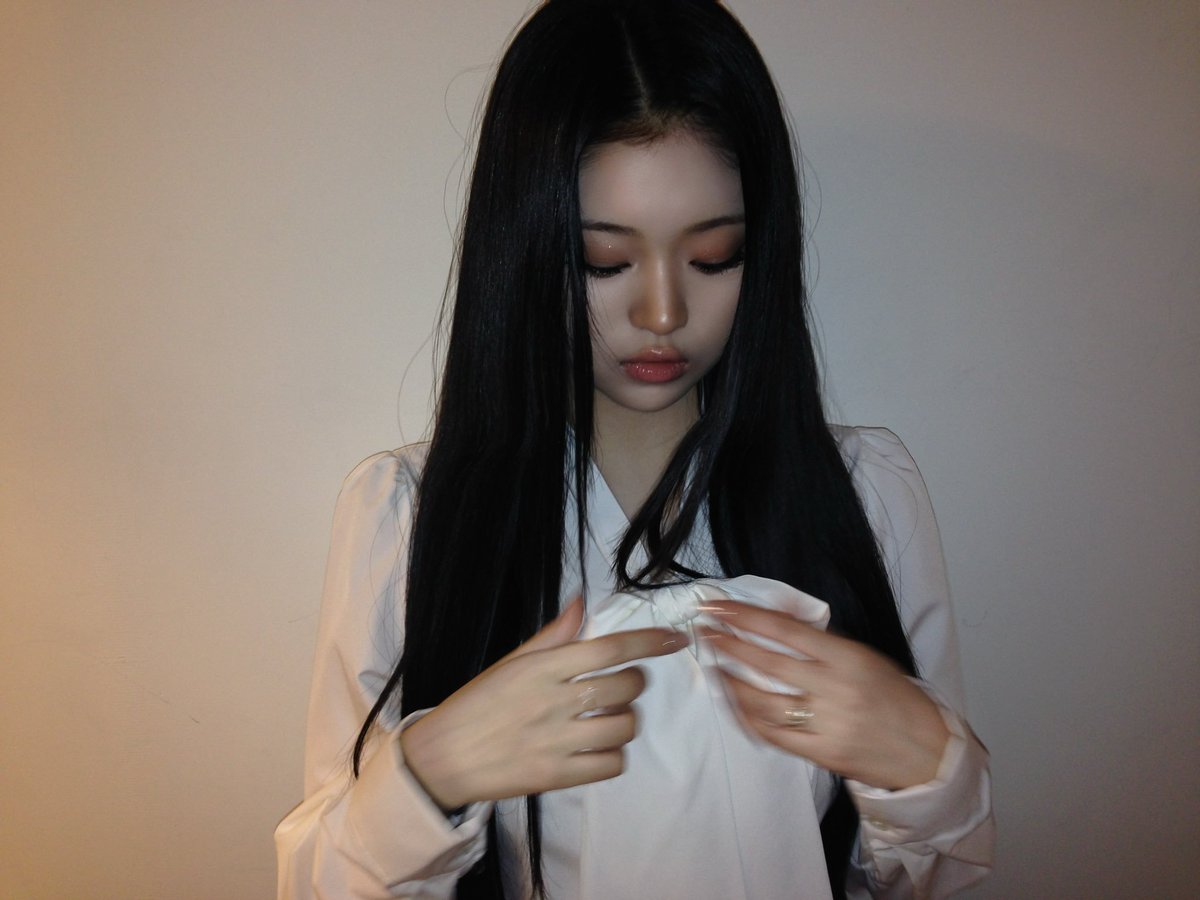 yesepul's tweet photo. 나 멘트 뭐라고 해야 할지 모르겠어... 아무튼 다들 좋은 아침! https://t.co/lmbk3PMRLK
