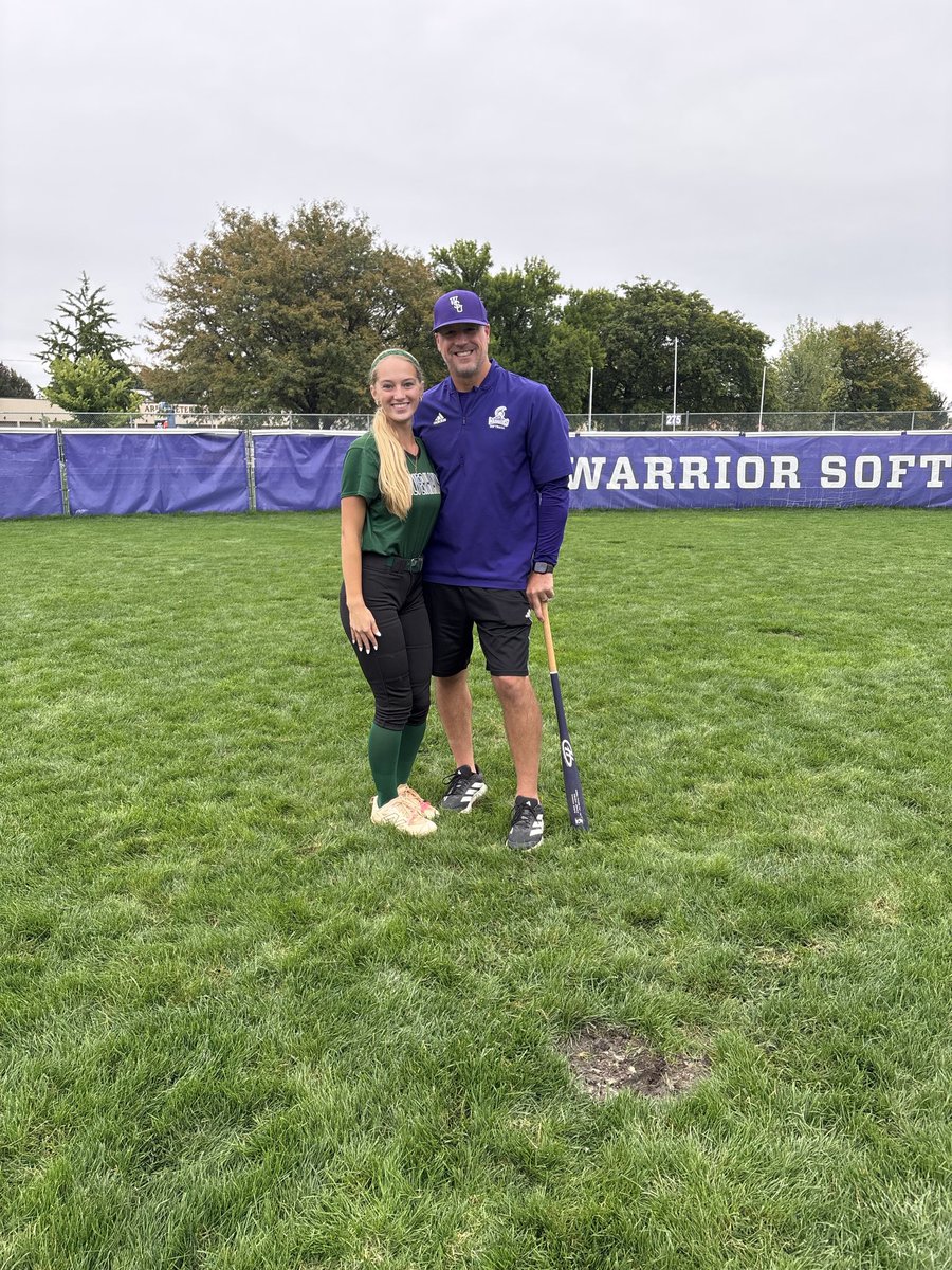 YaYaJohnson28's tweet photo. As always had a great time at @WinonaStateSB. Thank you so much @CoachGregJones1 for the amazing camp and I enjoyed our conversations. 
@SilverHawkSball @CoachThijs @Coach_McNulty @CoachSam322 https://t.co/xPzc4kLq2o