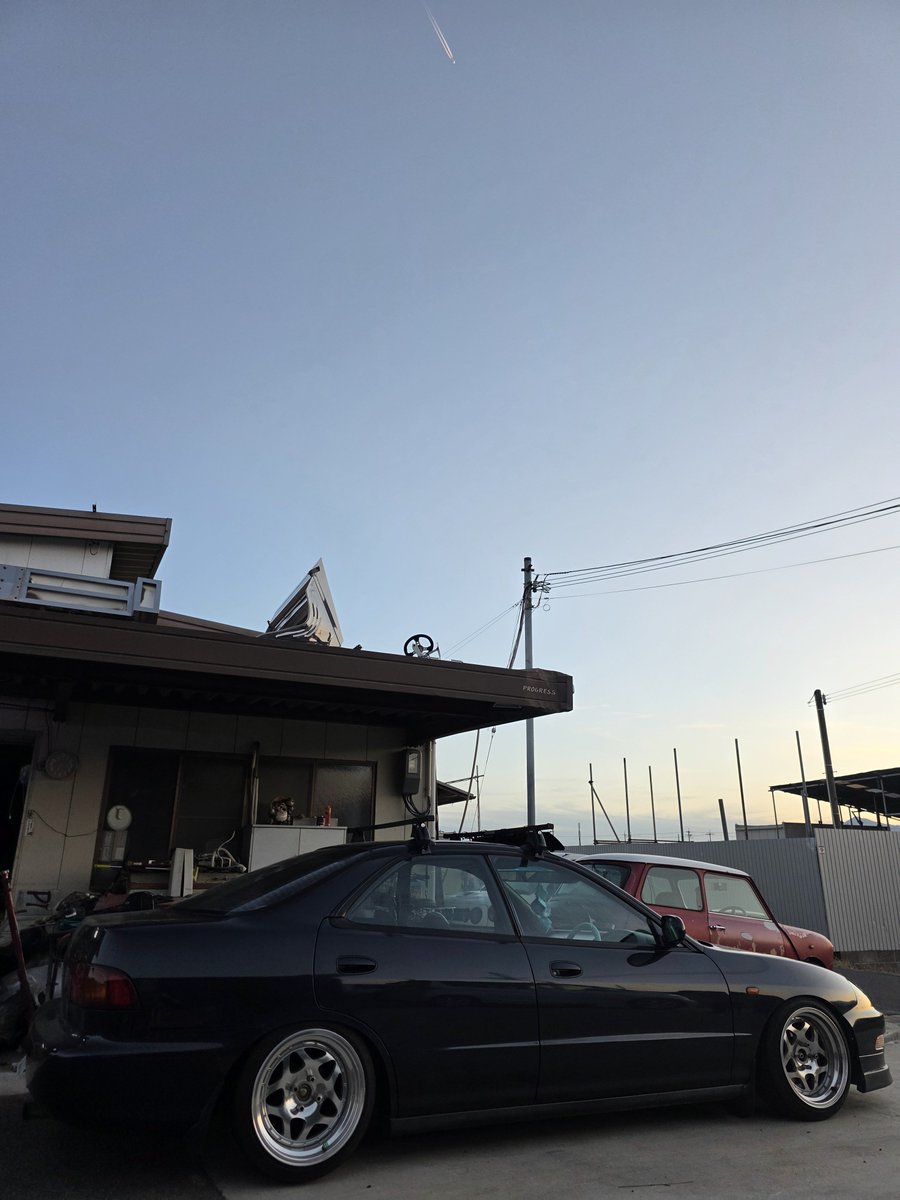 takkyun_11's tweet photo. db6 インテグラ 丸目 4dr 売ります
17万キロ
1994年式
AT
ワンカム ZC

ちょっとお金が必要になりましたので売ります。
70万で考えてます
何かあればDM、リプお願いします
滋賀県からです。

BANZAIのホイール付けるなら+7万

#車売ります https://t.co/B16T2zSgu8