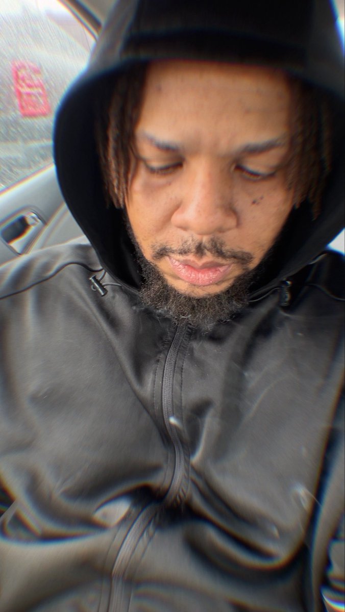 ZeusHatesU's tweet photo. “What’s Happening ?” - x

“Idk.“ - Me https://t.co/nA6G7dZo0H