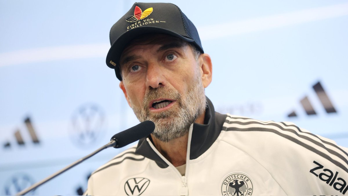 Eltirafacts's tweet photo. 🎙️ KLOPP, TRAS PERDER 0-1 CONTRA GRECIA:
“Un partido así no lo podemos perder.”

“No jugamos con la intensidad física que deberíamos.”

Alemania sigue sin ganar con Klopp:
🤝 1-1 vs Países Bajos
❌ 0-1 vs Grecia https://t.co/pf8gsKEpyK