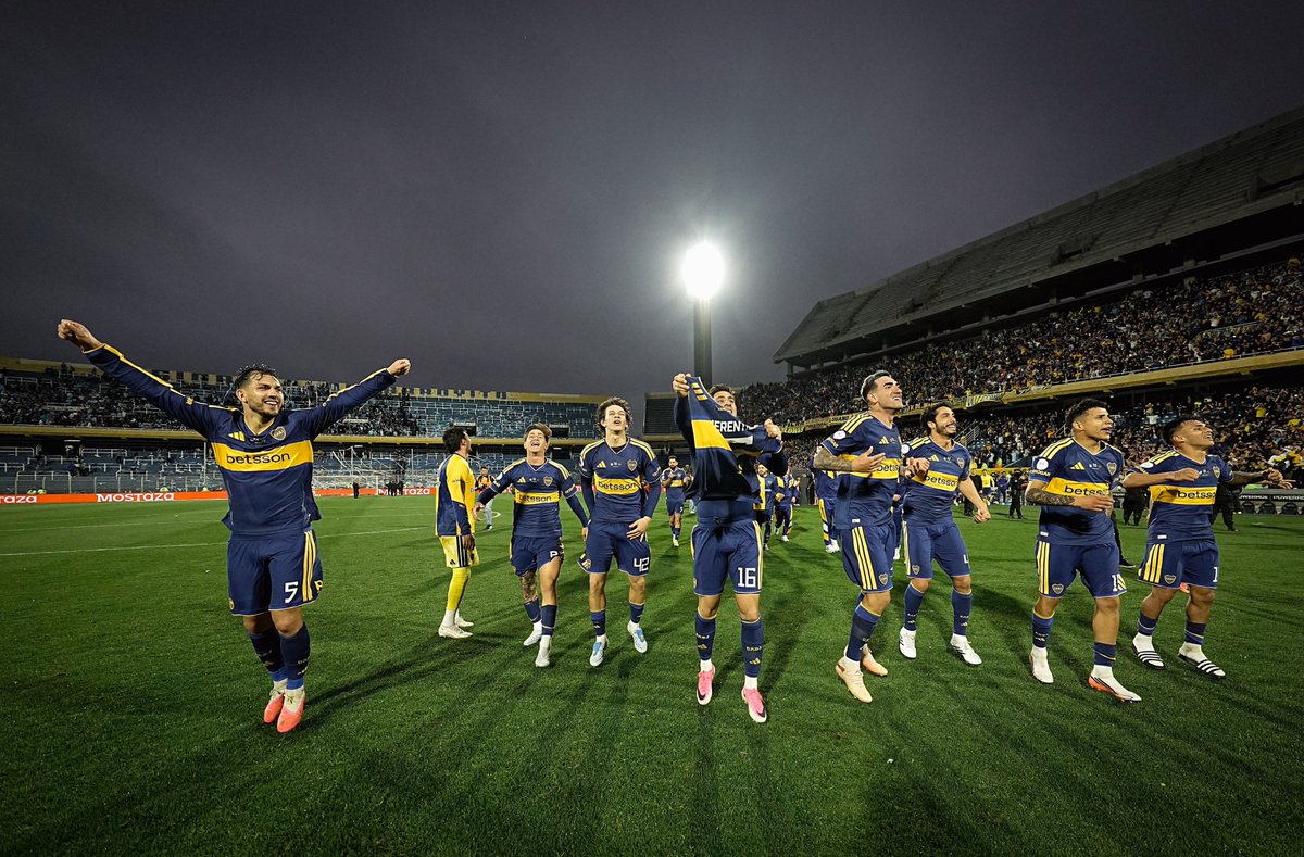 BocaJrsOficial's tweet photo. Ya todos saben que La Boca está de joda 🇸🇪 https://t.co/4LrbKcPjfY