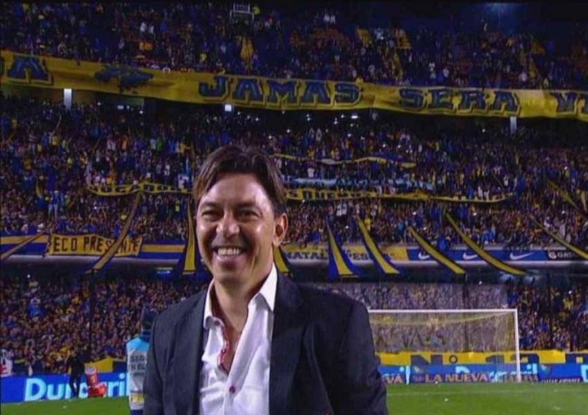 LeonMachad8's tweet photo. Gracias por no convocar a Valencia a la selección. Otra mano Gallardito. https://t.co/MHohrEaXmD